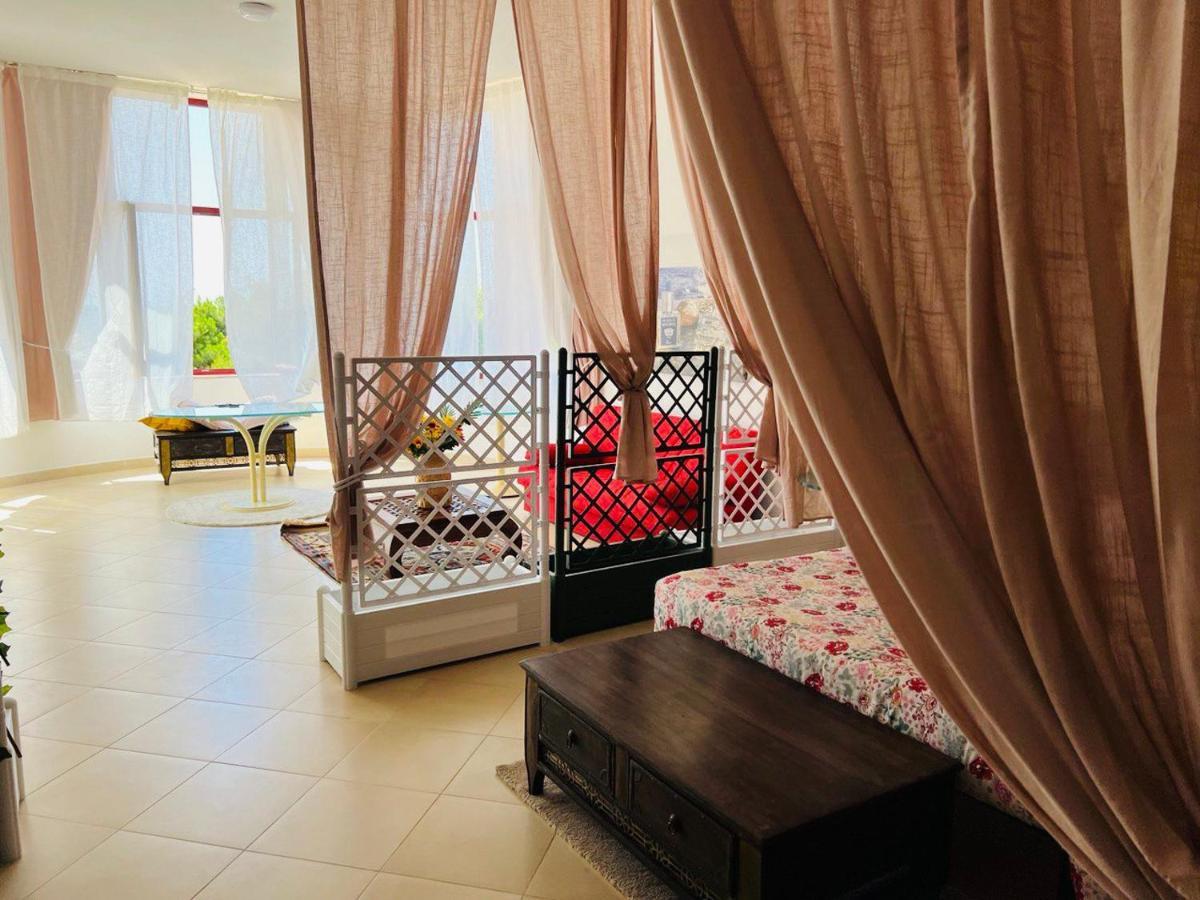 טירניה Regina Del Mare Holiday Apartments מראה חיצוני תמונה