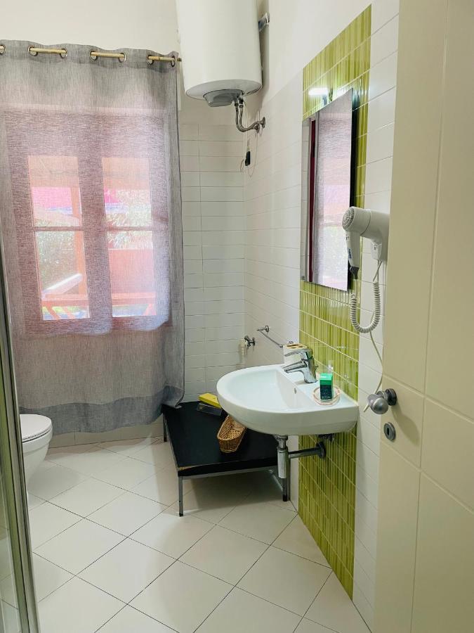 טירניה Regina Del Mare Holiday Apartments מראה חיצוני תמונה